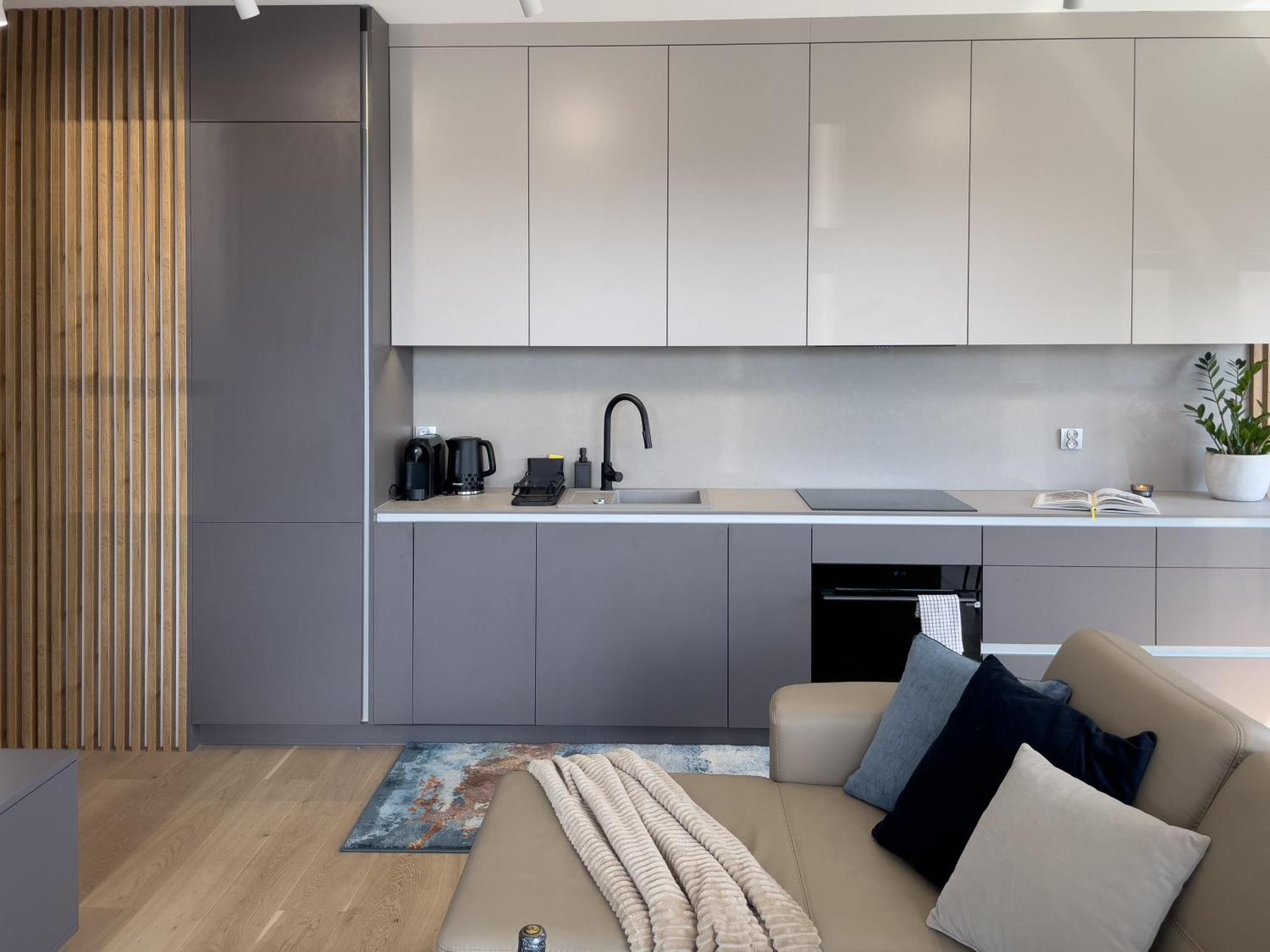 Urban Apartments Premium Sokolska 30A Towers No 58, 2 Free Garages, Gym & Sauna, Self Check-In Katowice Bagian luar foto